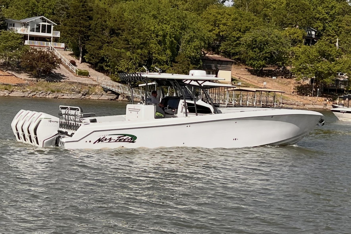 2022 Nor-Tech 390 Sport Center Console - Sold Boat