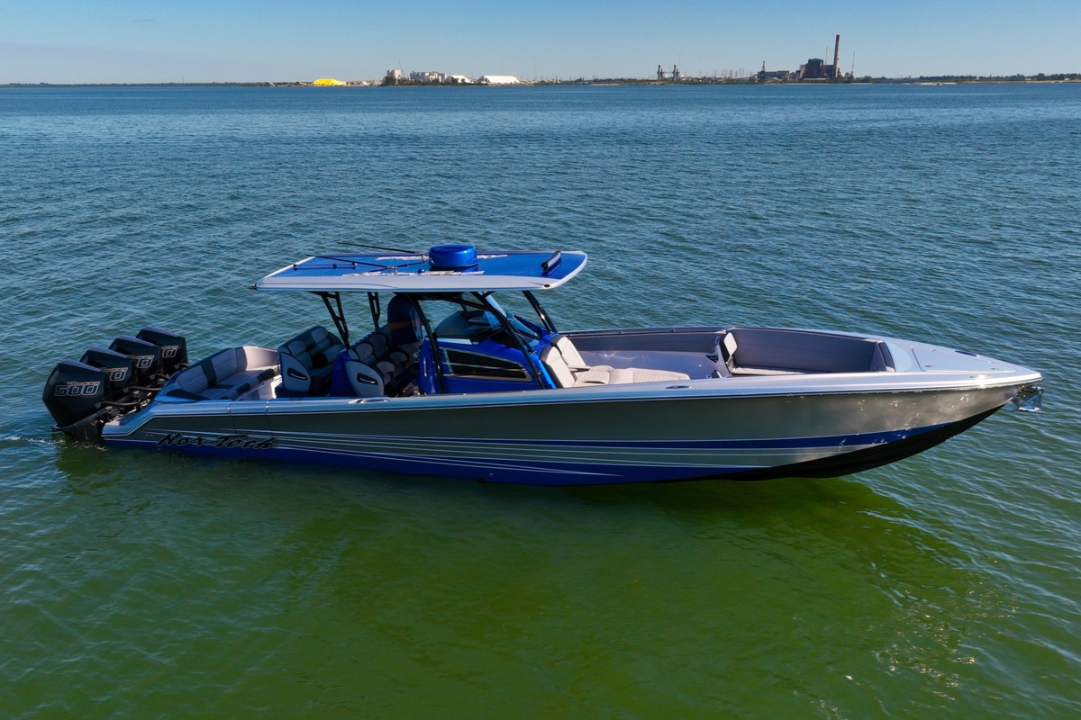2025 Nor-Tech 390 Sport Center Console - Sold Boat