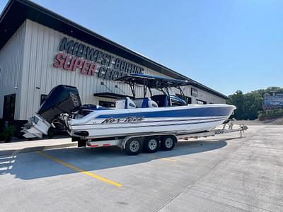 BOATZON | Nor-Tech 390 Sport Center Console 2026
