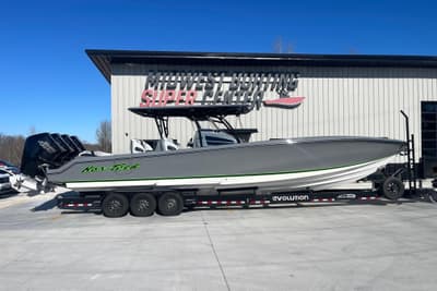 BOATZON | Nor-Tech 390 Sport Center Console 2026 BOATZON | Nor-Tech 390 Sport Center Console 2026