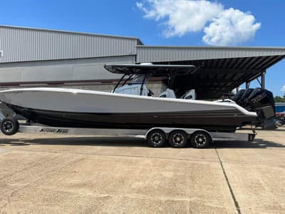 BOATZON | Nor-Tech 390 Sport with Trailer 2022