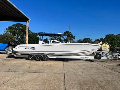 BOATZON | Nor-Tech 392 Super Fish 2023