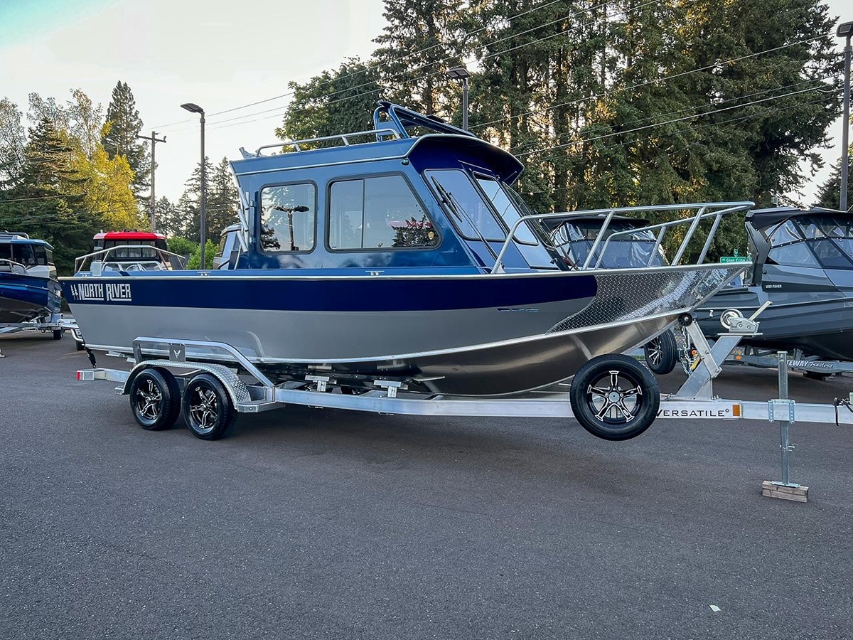 2027 North River 24 Seahawk Hard Top - Sold Boat