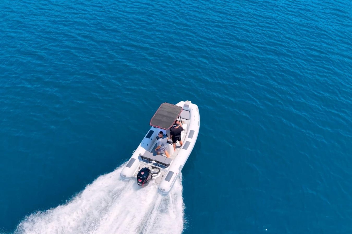 2025 Northstar VEGA 54 - Sold Boat