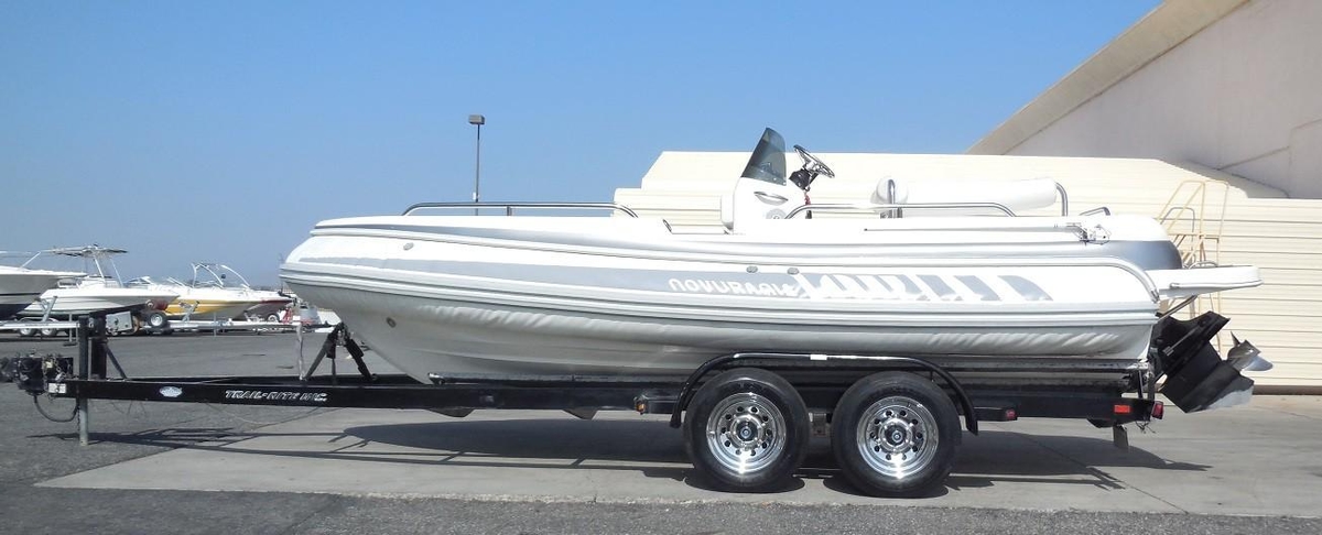 Novurania CL 650 2009