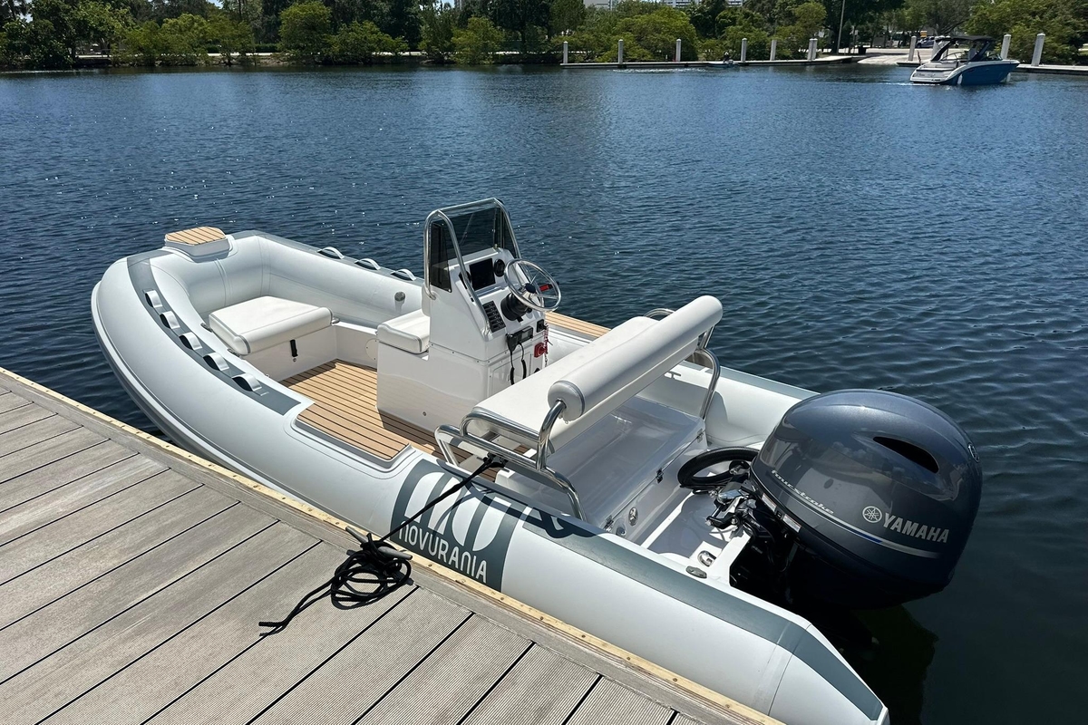 2027 Novurania DL 460 - Sold Boat