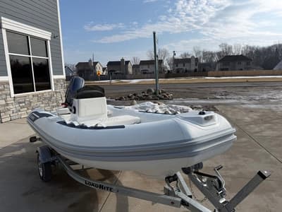 BOATZON | Novurania DL430 2026