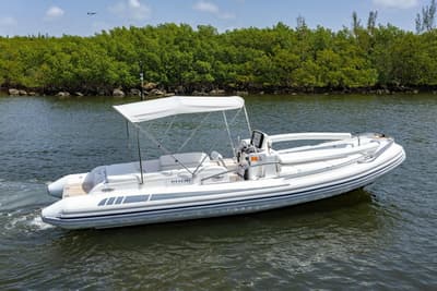 BOATZON | Novurania LX 750 2016
