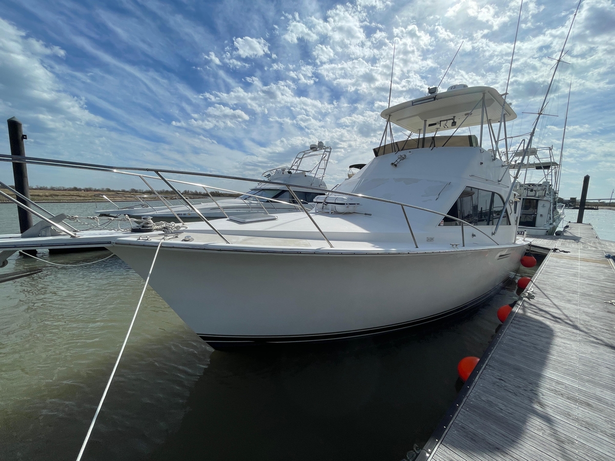 1985 Ocean 38 Super Sport - Sold Boat
