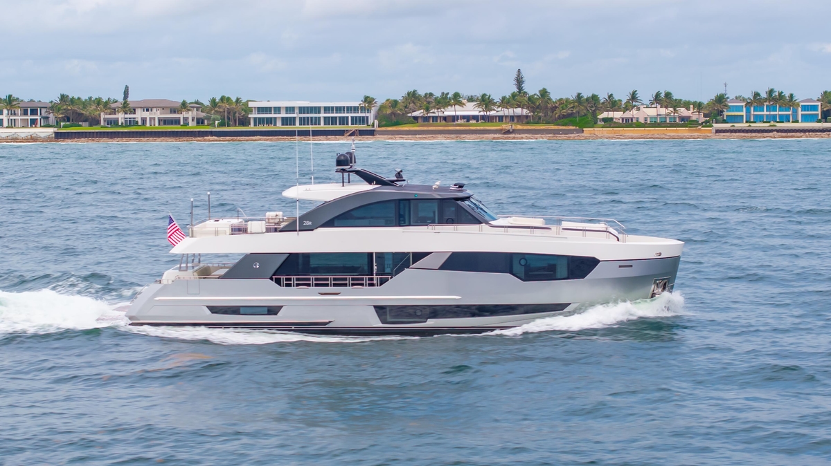 2021 Ocean Alexander 28R - Sold Boat