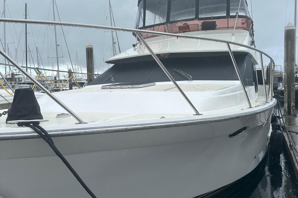1988 Ocean Alexander 420 Sport Sedan - Sold Boat