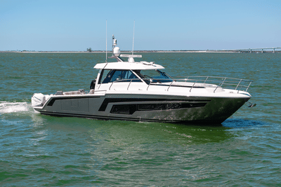 BOATZON | Ocean Alexander 45 DIVERGENCE COUPE 2021