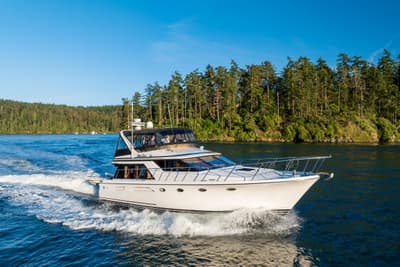 BOATZON | Ocean Alexander 48 Sedan 1990