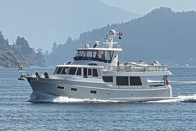 BOATZON | Ocean Alexander 60 Trawler 2011