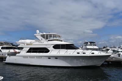 BOATZON | Ocean Alexander 64 Pilothouse 2004 BOATZON | Ocean Alexander 64 Pilothouse 2004