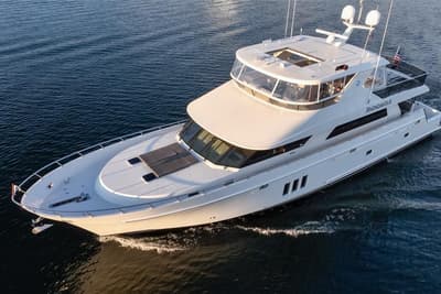 BOATZON | Ocean Alexander 85 Cockpit Motoryacht 2014