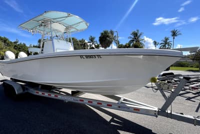 BOATZON | Ocean Master 27 2013