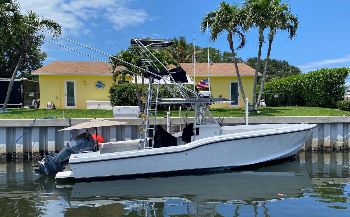 1995 Ocean Master 3100 - Sold Boat