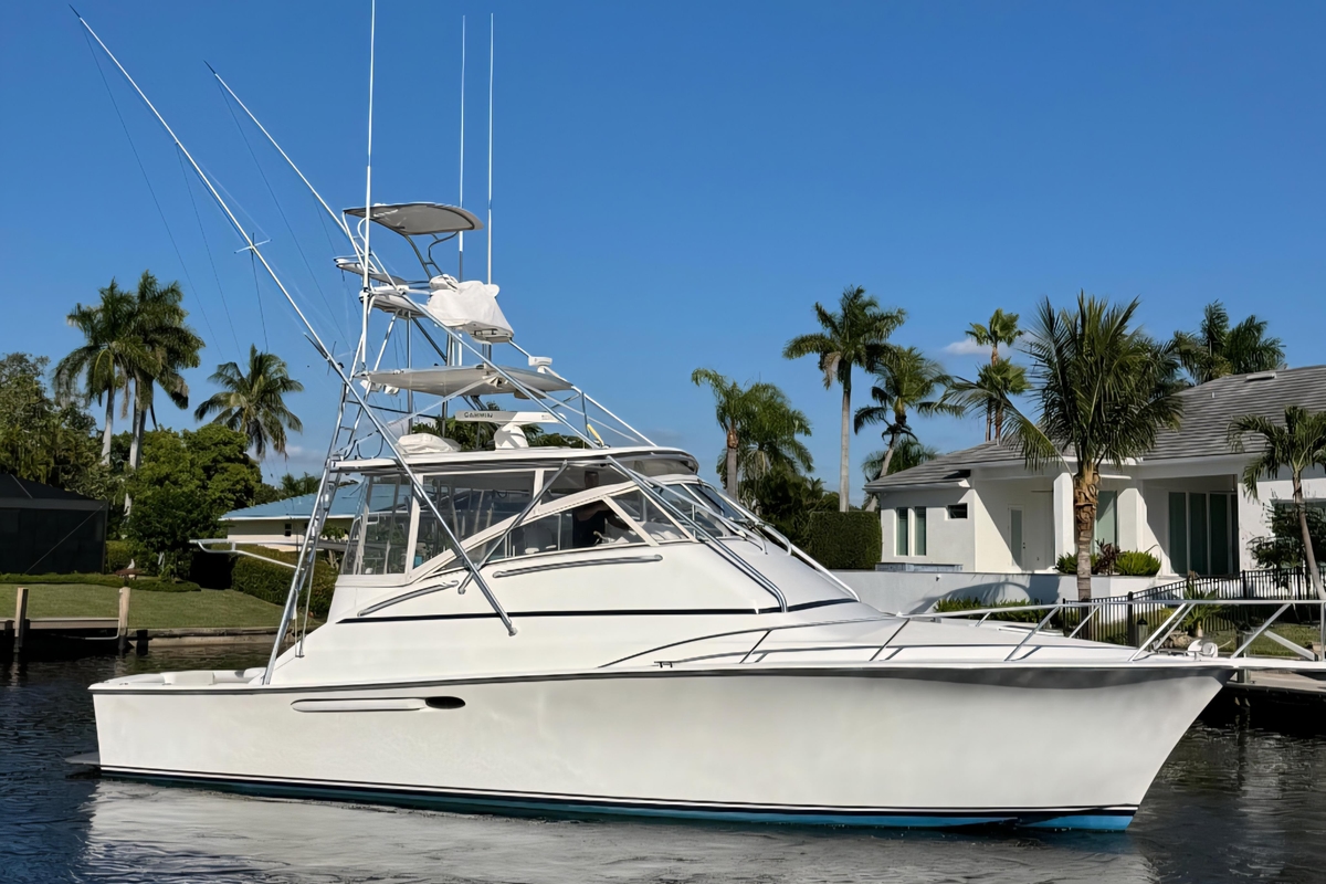 1999 Ocean Yachts 40 Open - Sold Boat