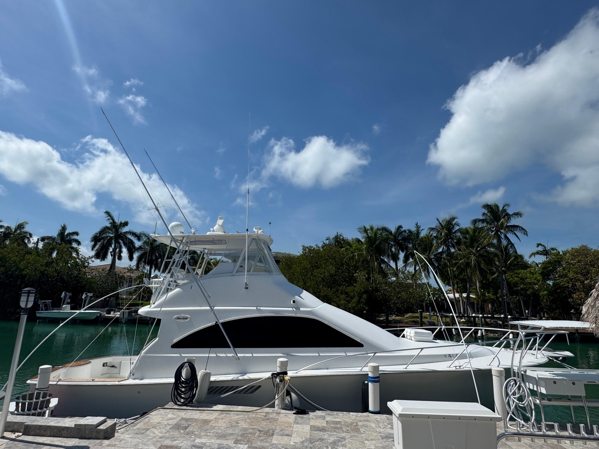 2005 Ocean Yachts 46 Super Sport - Sold Boat