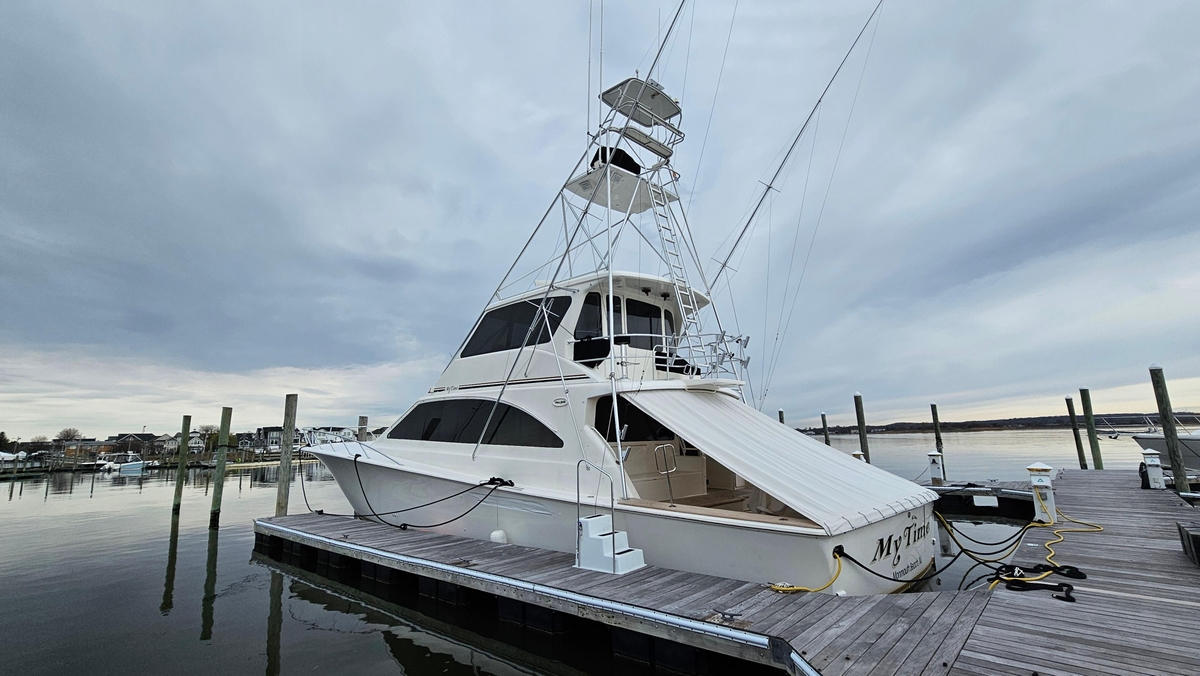 2000 Ocean Yachts 70 Super Sport - Sold Boat