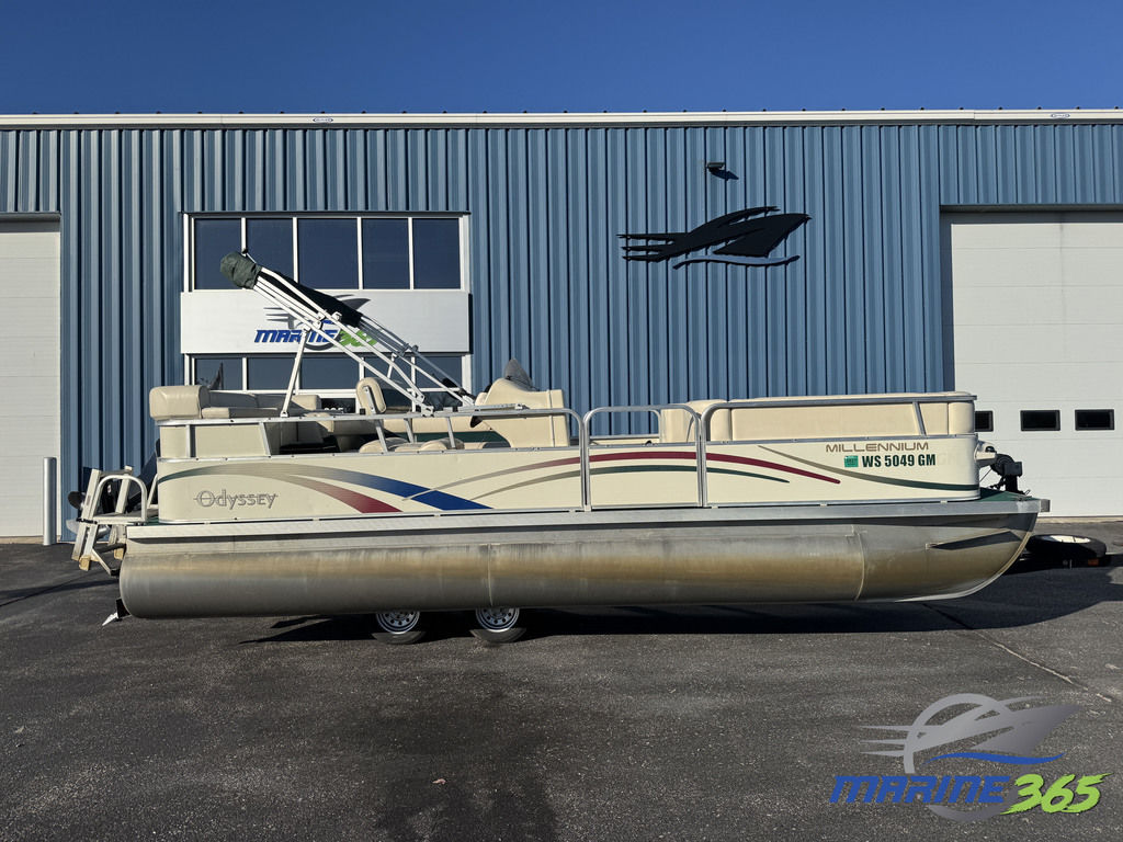 2003 Odyssey 2102 Millennium - Sold Boat