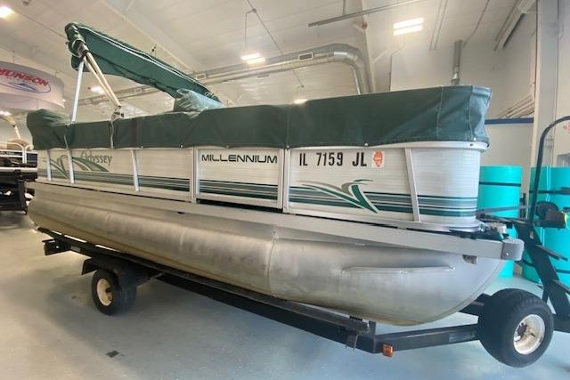 2001 Odyssey Pontoons 1703 Millennium - Sold Boat