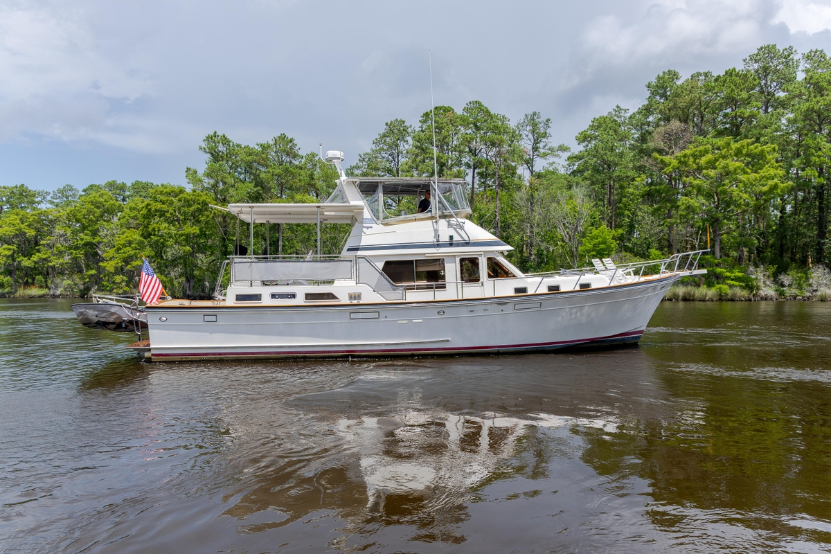 1989 Offshore Yachts 48 Yachtfisher - Sold Boat