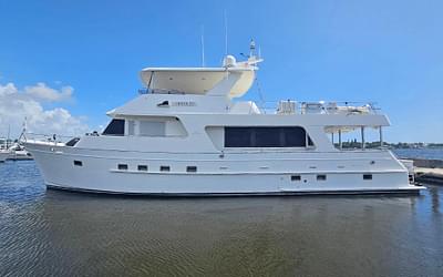 BOATZON | Outer Reef Yachts 700 Motoryacht 2012 BOATZON | Outer Reef Yachts 700 Motoryacht 2012