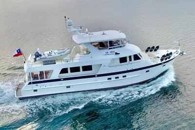 BOATZON | Outer Reef Yachts 700 Motoryacht 2012 BOATZON | Outer Reef Yachts 700 Motoryacht 2012