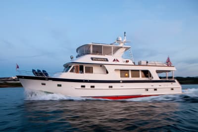 BOATZON | Outer Reef Yachts CLASSIC 70 MOTOR YACHT 2013 BOATZON | Outer Reef Yachts CLASSIC 70 MOTOR YACHT 2013