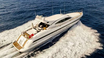 BOATZON | Overmarine Mangusta 108 2013