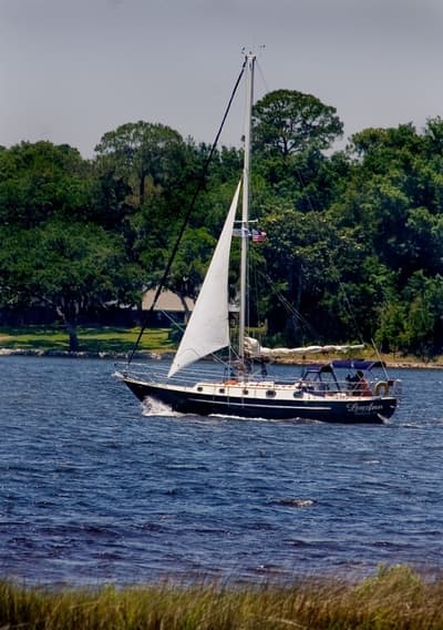 BOATZON | Pacific Seacraft 1987
