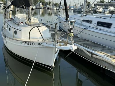 BOATZON | Pacific Seacraft 25 1977