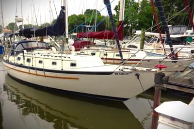 BOATZON | Pacific Seacraft 37 1995