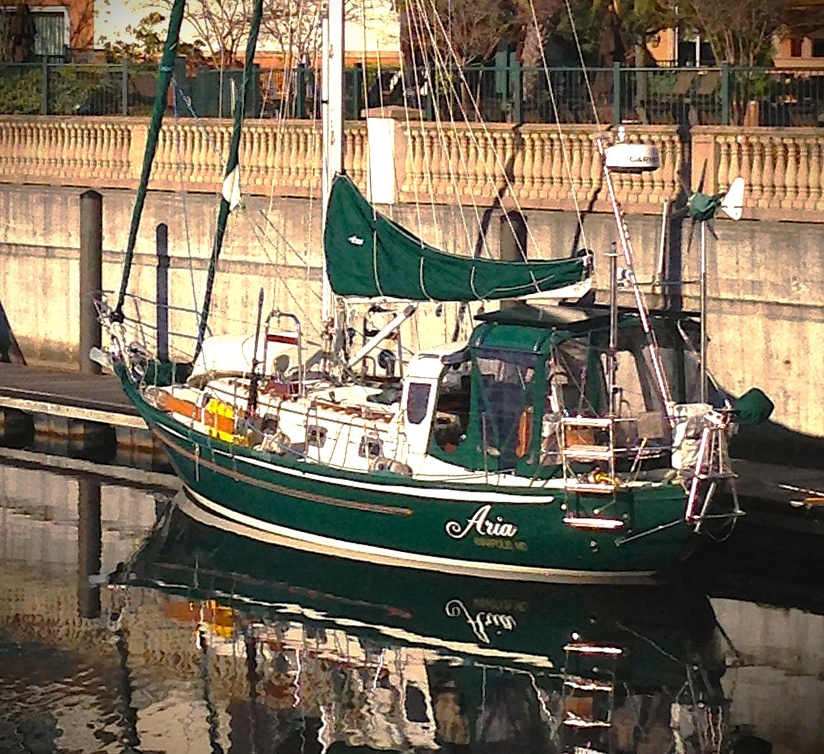 2000 Pacific Seacraft 37 - Sold Boat