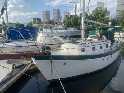 BOATZON | Pacific Seacraft Orion 1984