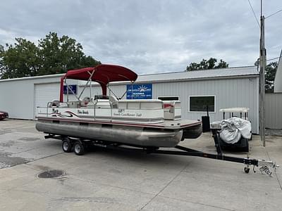 BOATZON | Palm Beach Family Castmaster 240 2006 BOATZON | Palm Beach Family Castmaster 240 2006