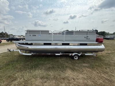BOATZON | Palm Beach Marine 1998