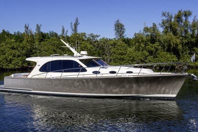 BOATZON | Palm Beach Motor Yachts PB42 2017