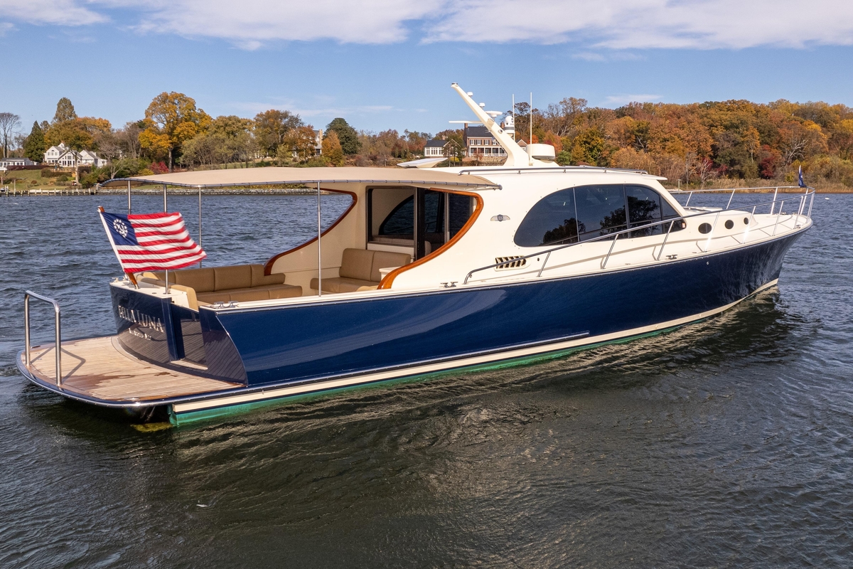 2016 Palm Beach Motor Yachts PB50 - Sold Boat