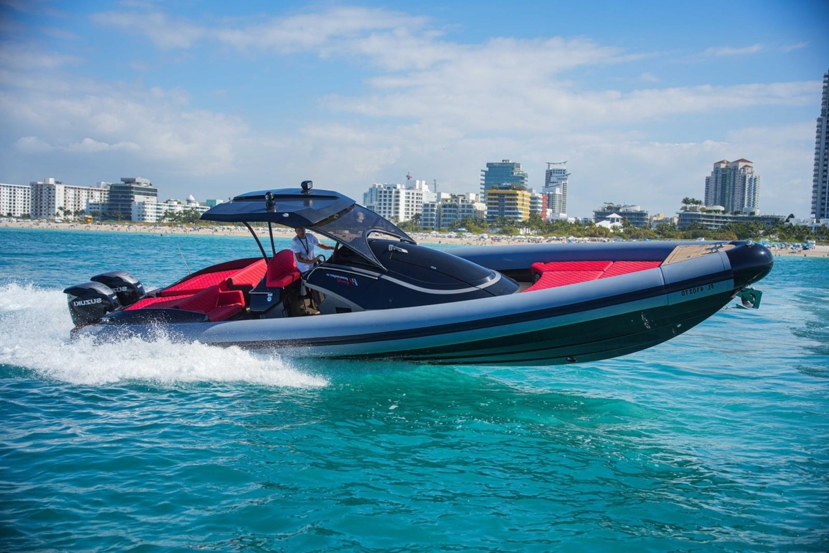 2021 Panamera Yacht PY 100 - Sold Boat