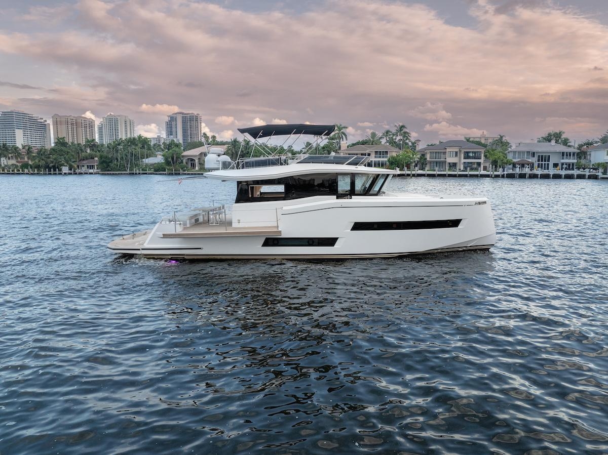 2023 Pardo Yachts E60 - Sold Boat