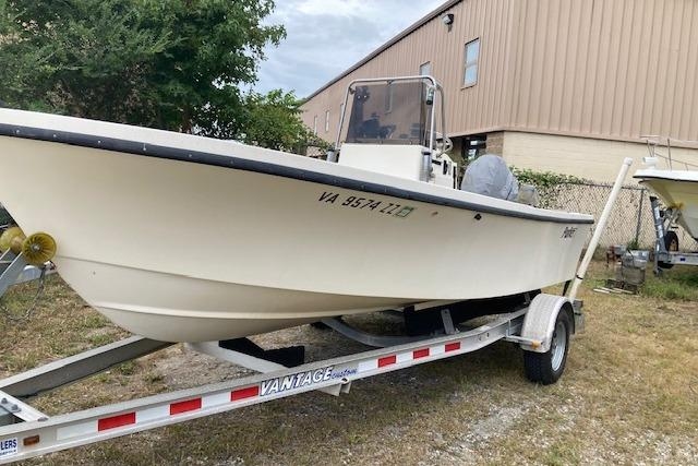 1991 Parker 1801 Center Console - Sold Boat