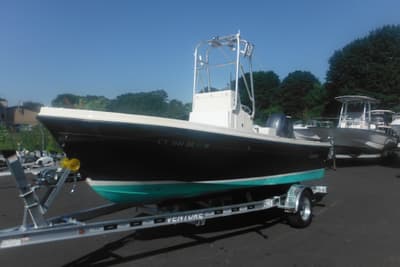 BOATZON | Parker 1801 Center Console 2001