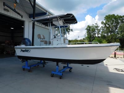 BOATZON | Parker 1801 Center Console 2019