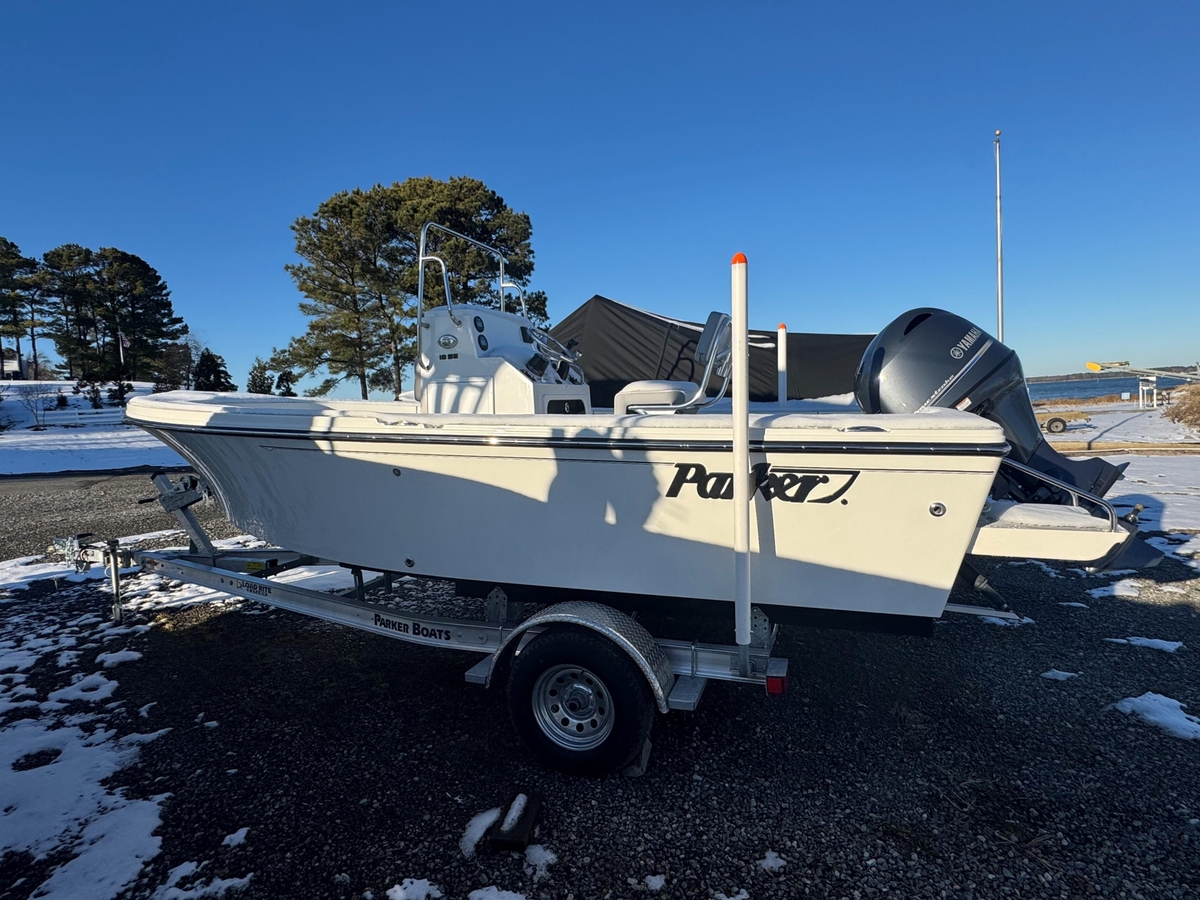 2025 Parker 18SE Center Console - Sold Boat