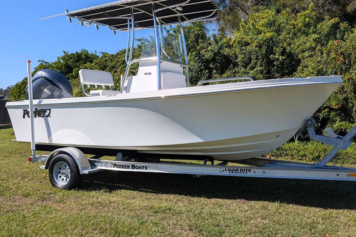 2026 Parker 18SE Center Console - Sold Boat