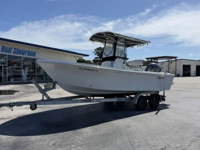 BOATZON | Parker 2100 SE 2022