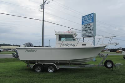 BOATZON | Parker 2120 Sport Cabin 2016